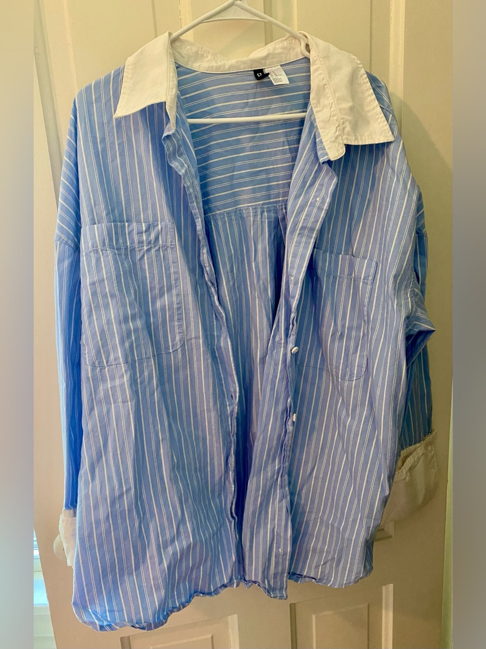 Light Blue Striped Oversized Women’s Button-Up Shirt with White Collar